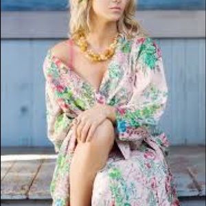 Plum Pretty Sugar Knee length robe